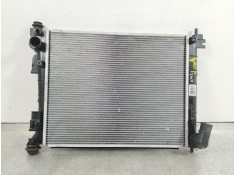 Recambio de radiador agua para kia stonic (ybcuv) platinum edition referencia OEM IAM 2543011xx  