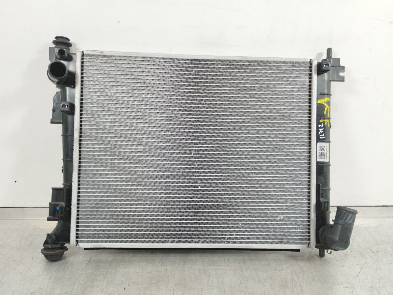 Recambio de radiador agua para kia stonic (ybcuv) platinum edition referencia OEM IAM 2543011xx  