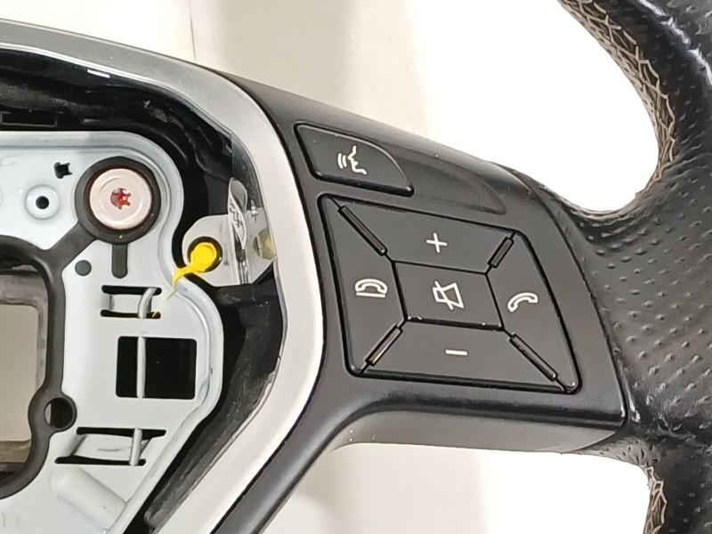 Recambio de volante para mercedes-benz clase cla (w117) cla 200 cdi (117.301) referencia OEM IAM A2184601918  