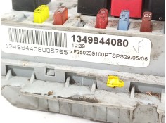 Recambio de caja reles / fusibles para peugeot boxer autobús 2.2 hdi 120 referencia OEM IAM 1349944080   2