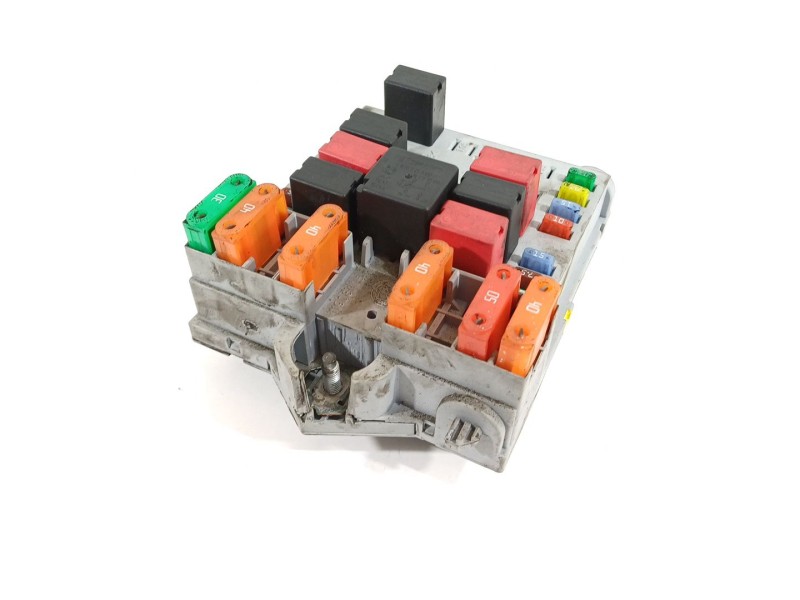 Recambio de caja reles / fusibles para peugeot boxer autobús 2.2 hdi 120 referencia OEM IAM 1349944080  