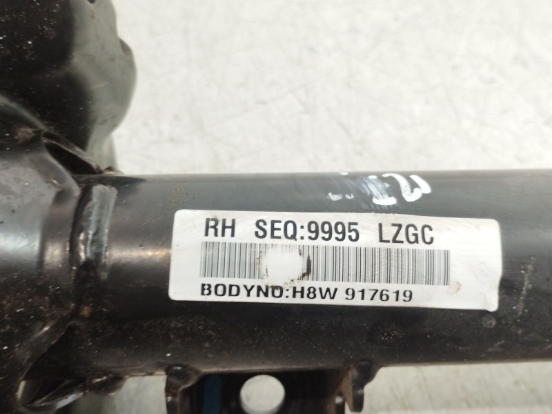 Recambio de amortiguador delantero derecho para kia stonic (ybcuv) platinum edition referencia OEM IAM 54660H8750  