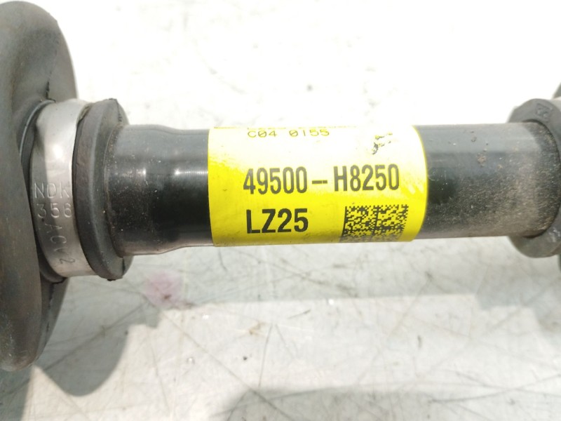 Recambio de transmision delantera izquierda para kia stonic (ybcuv) platinum edition referencia OEM IAM 49500H8250  