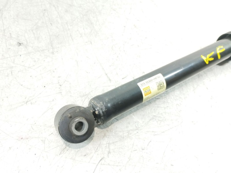 Recambio de amortiguador trasero izquierdo para kia stonic (ybcuv) platinum edition referencia OEM IAM 55300H8750  