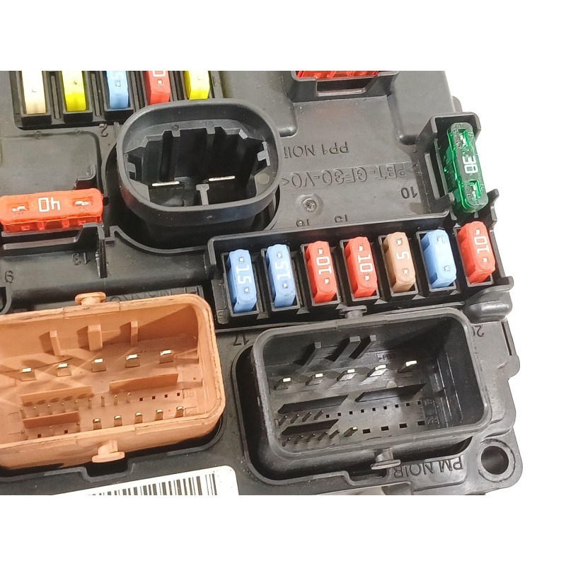 Recambio de caja reles / fusibles para peugeot 207/207+ (wa_, wc_) 1.4 hdi referencia OEM IAM 9667199780  BSMR09