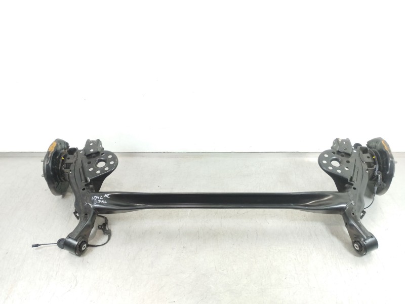 Recambio de puente trasero para kia stonic (ybcuv) platinum edition referencia OEM IAM   