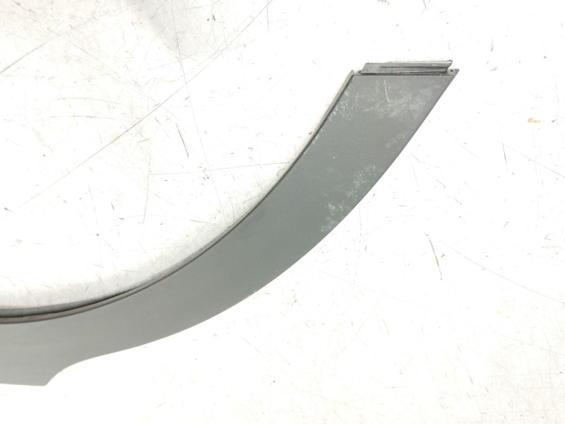 Recambio de aletin trasero izquierdo para kia stonic (ybcuv) platinum edition referencia OEM IAM 87743h8400  