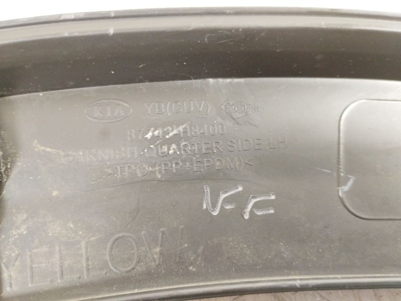 Recambio de aletin trasero izquierdo para kia stonic (ybcuv) platinum edition referencia OEM IAM 87743h8400  