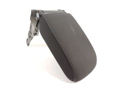 Recambio de apoyabrazos central para volkswagen golf vii lim. advance bluemotion referencia OEM IAM 687774  5G0885961D 2