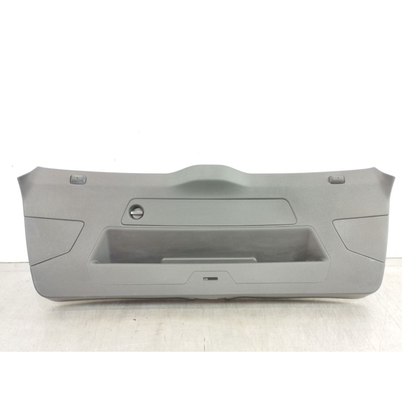 Recambio de guarnecido porton trasero para audi a1 sportback (gba) 25 tfsi básico referencia OEM IAM 82A867979  
