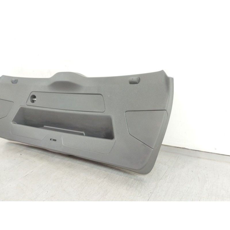 Recambio de guarnecido porton trasero para audi a1 sportback (gba) 25 tfsi básico referencia OEM IAM 82A867979  