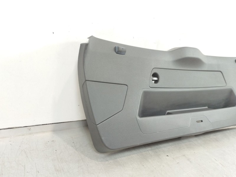 Recambio de guarnecido porton trasero para audi a1 sportback (gba) 25 tfsi básico referencia OEM IAM 82A867979  
