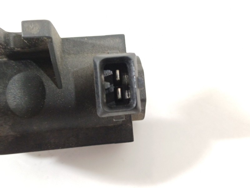 Recambio de valvula aire adicional para kia carnival ii 2.9 cdri ex referencia OEM IAM 72190315  