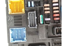 Recambio de caja reles / fusibles para citroën c3 live referencia OEM IAM 9819851180  BSIEL1 2