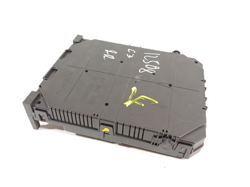 Recambio de caja reles / fusibles para citroën c3 live referencia OEM IAM 9819851180  BSIEL1