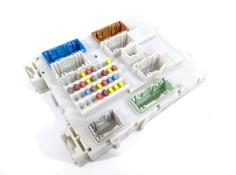 Recambio de caja reles / fusibles para ford focus lim. (cb8) ambiente referencia OEM IAM BV6T14014ECB AV6T9A340AAA BV6N14A073BL