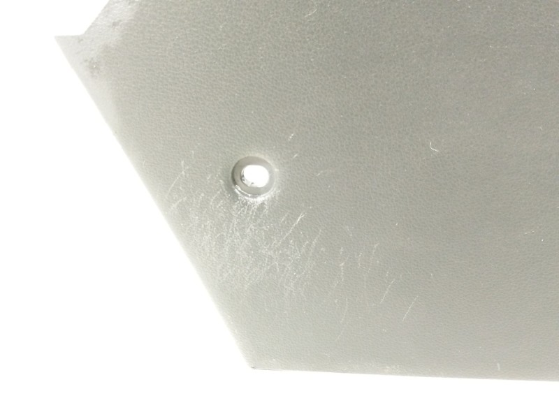 Recambio de apoyabrazos central para hyundai kona tecno 2wd referencia OEM IAM 84611J9000  