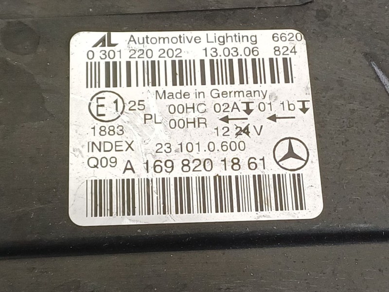 Recambio de faro derecho para mercedes-benz clase b (w245) 200 (245.233) referencia OEM IAM A1698201861  