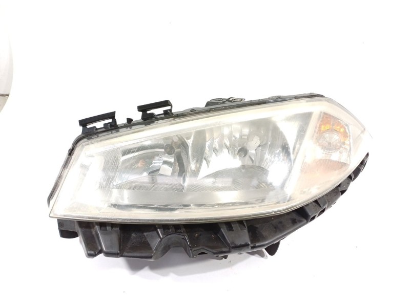 Recambio de faro izquierdo para renault megane ii classic berlina confort authentique referencia OEM IAM 7701064018  