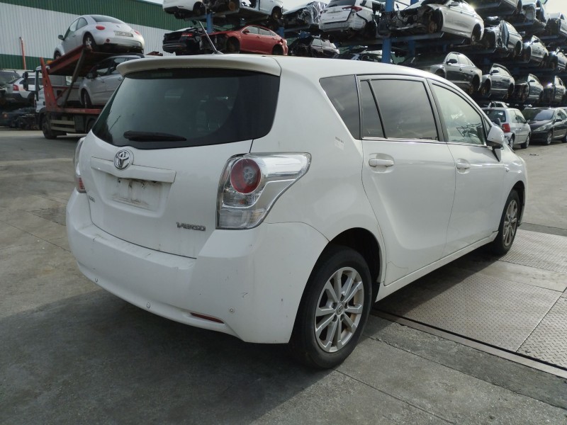 toyota verso del año 2012