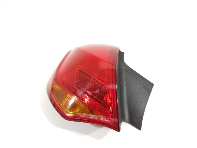 Recambio de piloto trasero izquierdo para opel astra j lim. selective referencia OEM IAM 13306453  