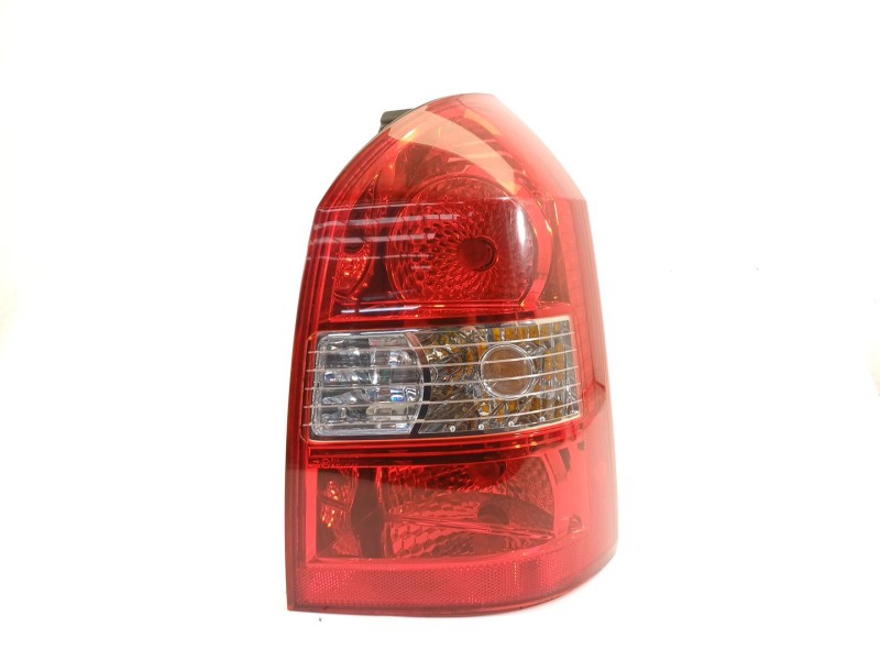 Recambio de piloto trasero derecho para hyundai tucson (jm) 2.0 crdi comfort (4wd) referencia OEM IAM 924022E0  