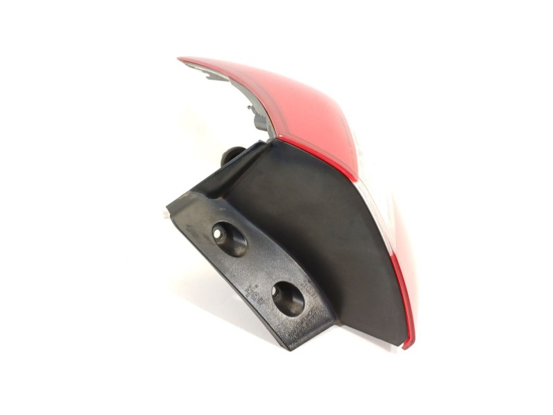 Recambio de piloto trasero derecho para hyundai i30 (gd) 1.4 cat referencia OEM IAM 92402A5020  92402A50