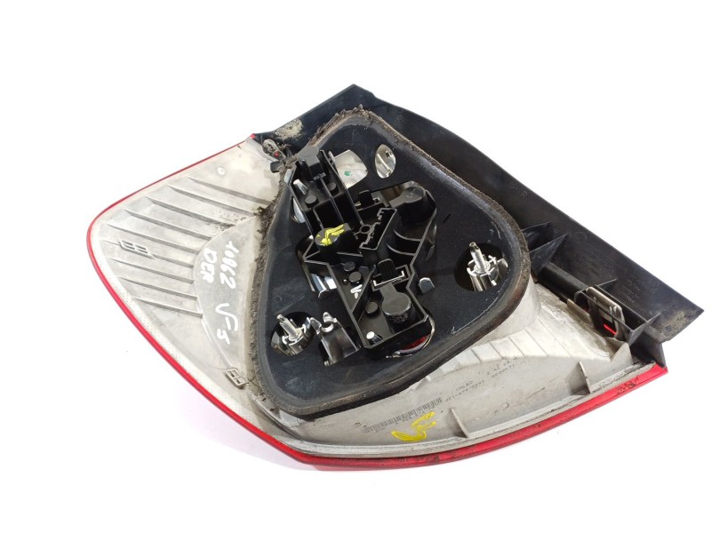 Recambio de piloto trasero derecho para bmw serie 1 berlina (e81/e87) 120d referencia OEM IAM 63216924502  