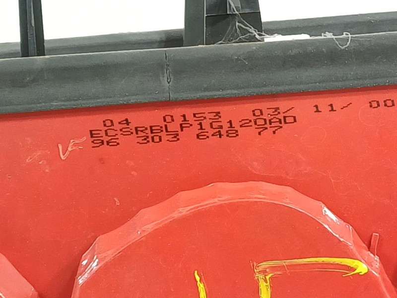 Recambio de piloto trasero izquierdo para peugeot 406 (8b) 2.0 hdi 110 referencia OEM IAM 9630364877  