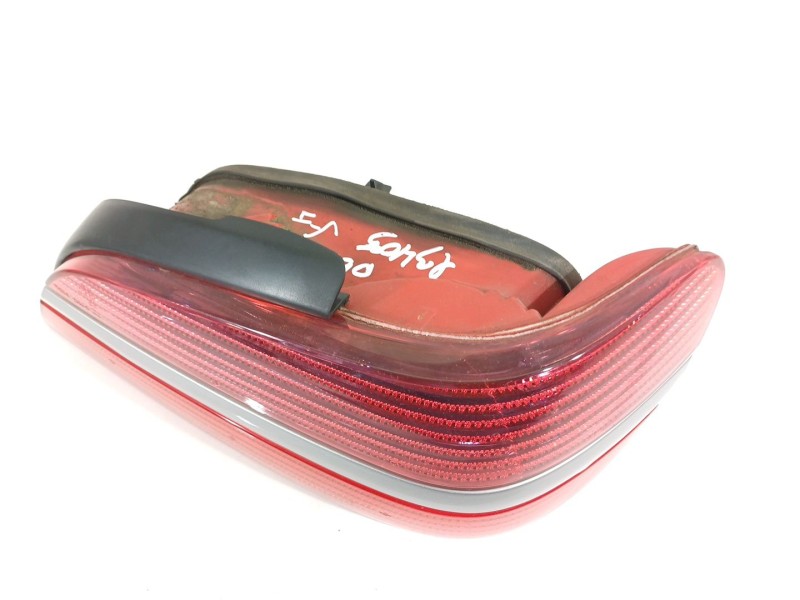 Recambio de piloto trasero derecho para peugeot 406 (8b) 2.0 hdi 110 referencia OEM IAM 9630364777  