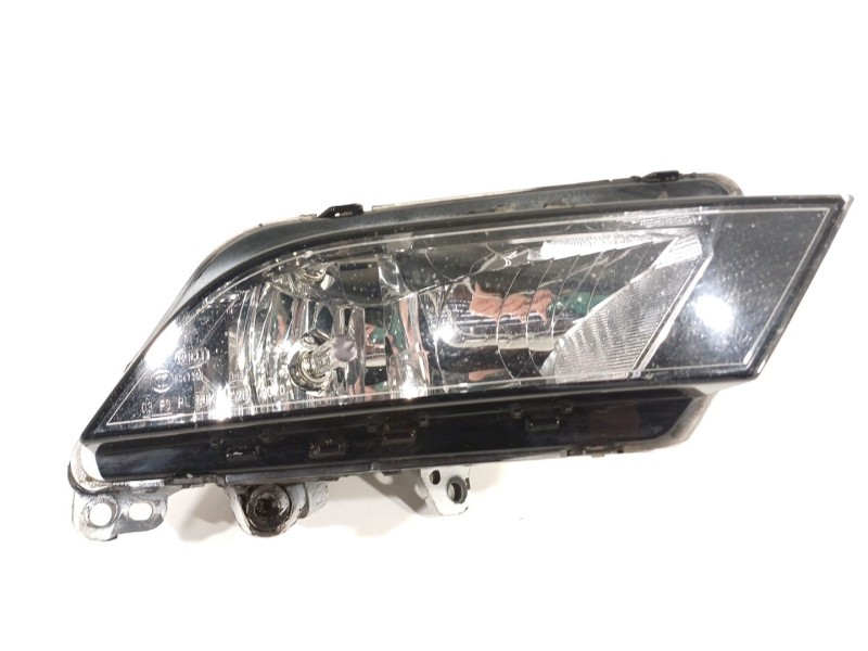 Recambio de faro antiniebla derecho para seat leon st (5f8) 1.6 tdi referencia OEM IAM 6J9941702A  