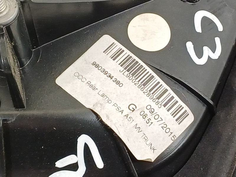 Recambio de piloto trasero izquierdo en porton para citroën c3 attraction referencia OEM IAM 9803934380  