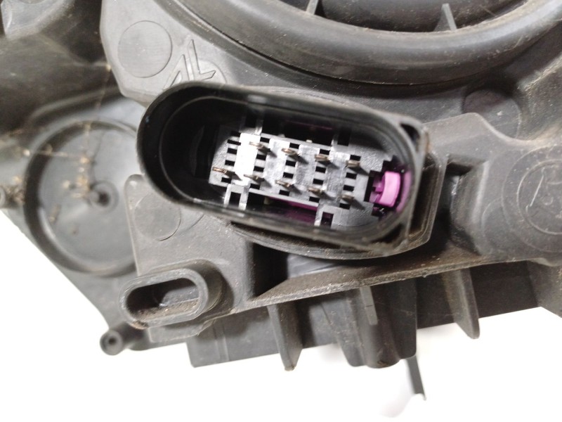 Recambio de faro izquierdo para skoda yeti active referencia OEM IAM 5L1941015D  