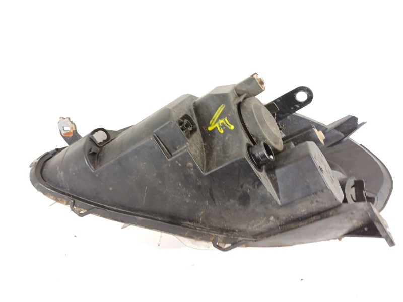 Recambio de faro derecho para fiat punto (199_) 1.3 d multijet referencia OEM IAM 51701594  