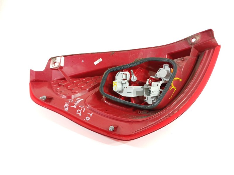 Recambio de piloto trasero derecho para ford fiesta (cb1) econetic referencia OEM IAM 8A6113404A  