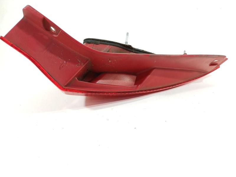 Recambio de piloto trasero derecho para ford fiesta (cb1) econetic referencia OEM IAM 8A6113404A  