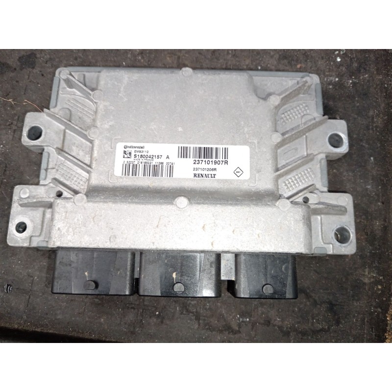 Recambio de centralita motor uce para renault clio iii exception referencia OEM IAM 237101907R EMS3110 S180042157A