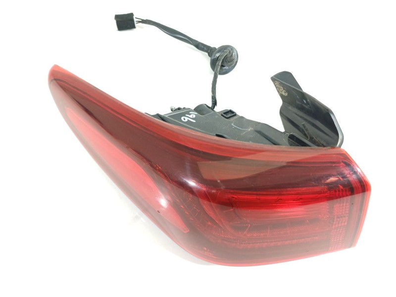 Recambio de piloto trasero izquierdo para hyundai kona tecno 2wd referencia OEM IAM 92401J9000  