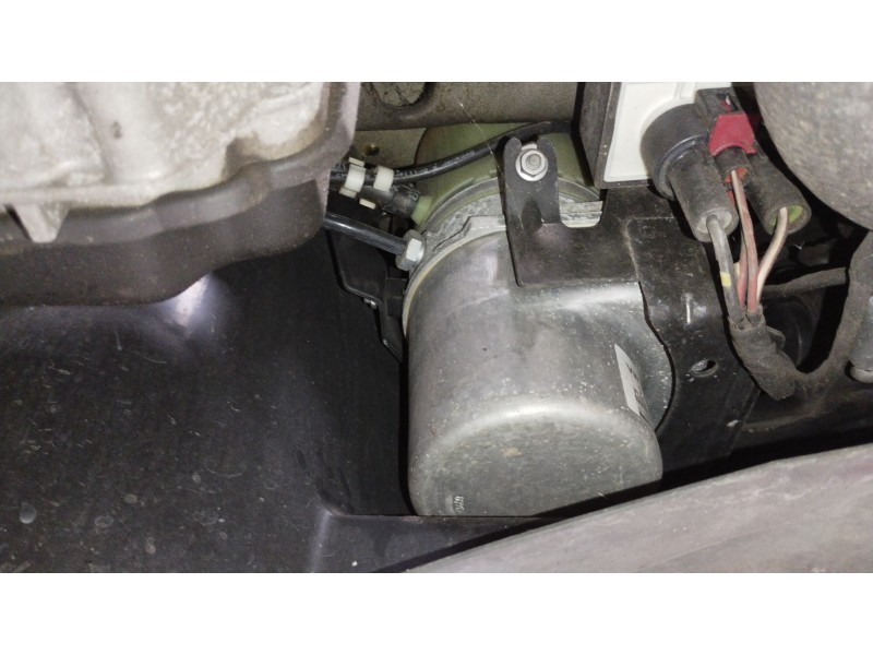 Recambio de bomba direccion para volkswagen polo (6r1) advance referencia OEM IAM 6R0423156A  