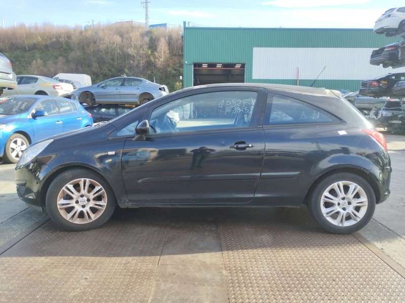 opel corsa d (s07) del año 2006