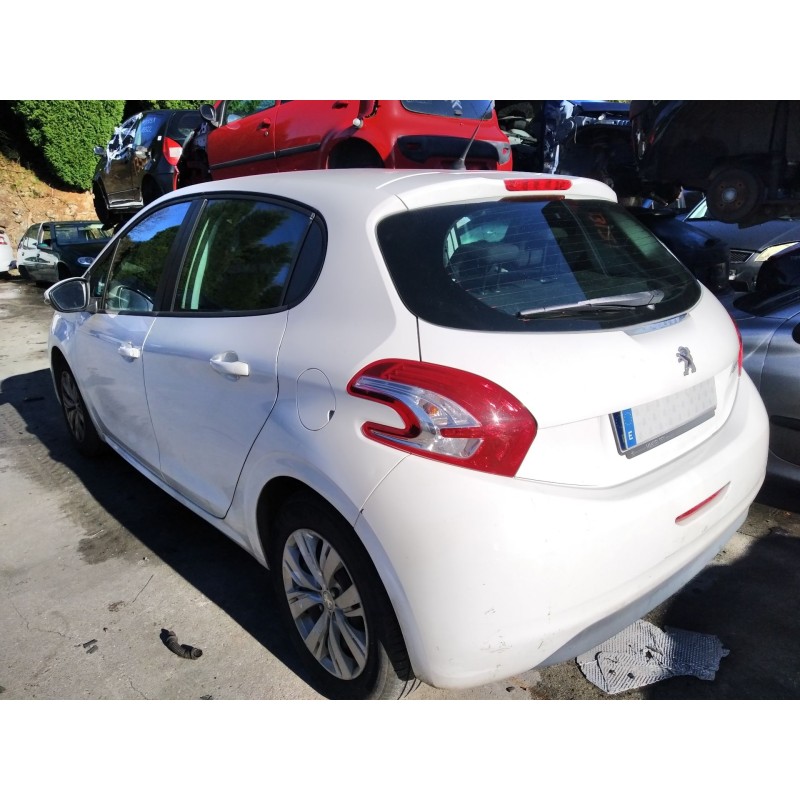 peugeot 208 i (ca_, cc_) del año 2012