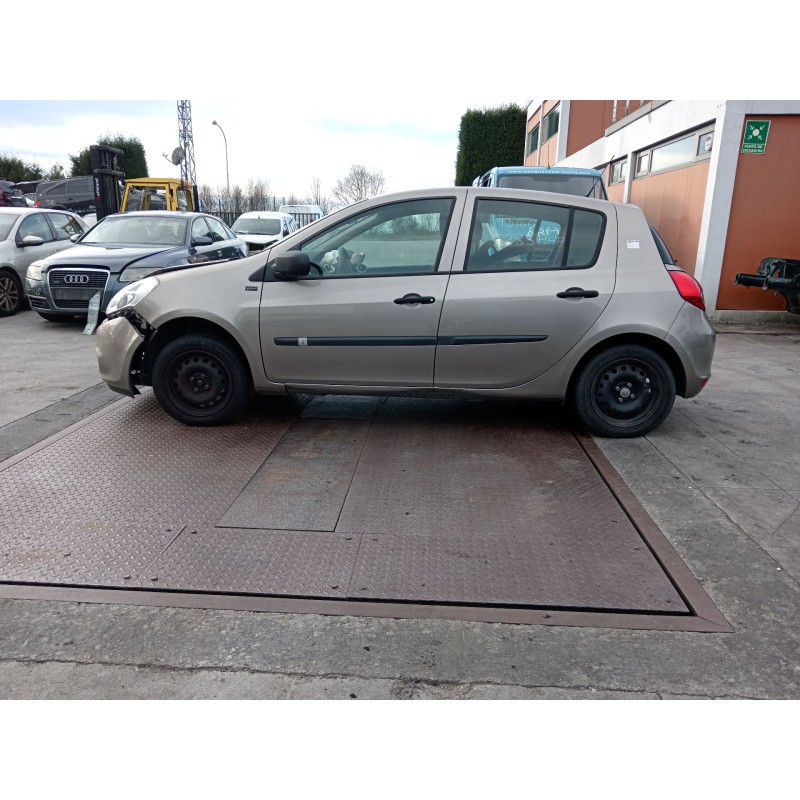 renault clio iii del año 2011