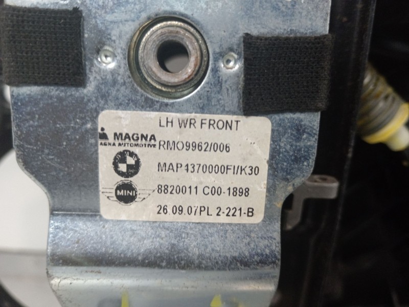 Recambio de elevalunas delantero izquierdo para bmw mini (r56) 1.4 16v cat referencia OEM IAM 8820011C001898  