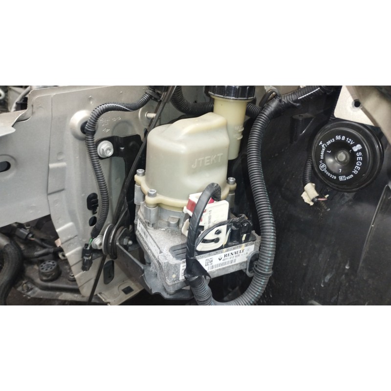 Recambio de bomba direccion para dacia sandero comfort referencia OEM IAM 491101292R  