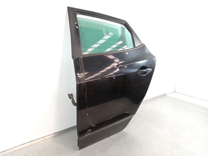 Recambio de puerta trasera izquierda para hyundai ix35 classic 2wd referencia OEM IAM 770032S040  