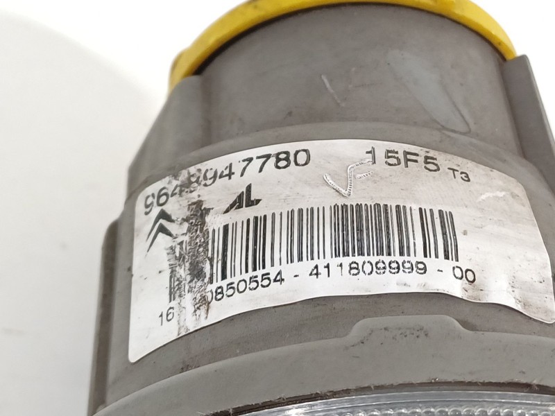 Recambio de faro antiniebla derecho para peugeot 1007 sport referencia OEM IAM 9648947780  