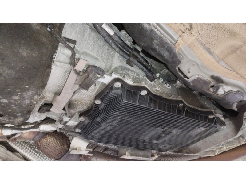 Recambio de caja cambios para bmw serie 5 lim. (f10) 520d efficientdynamics edition referencia OEM IAM 014051 GA8HP50Z 376876