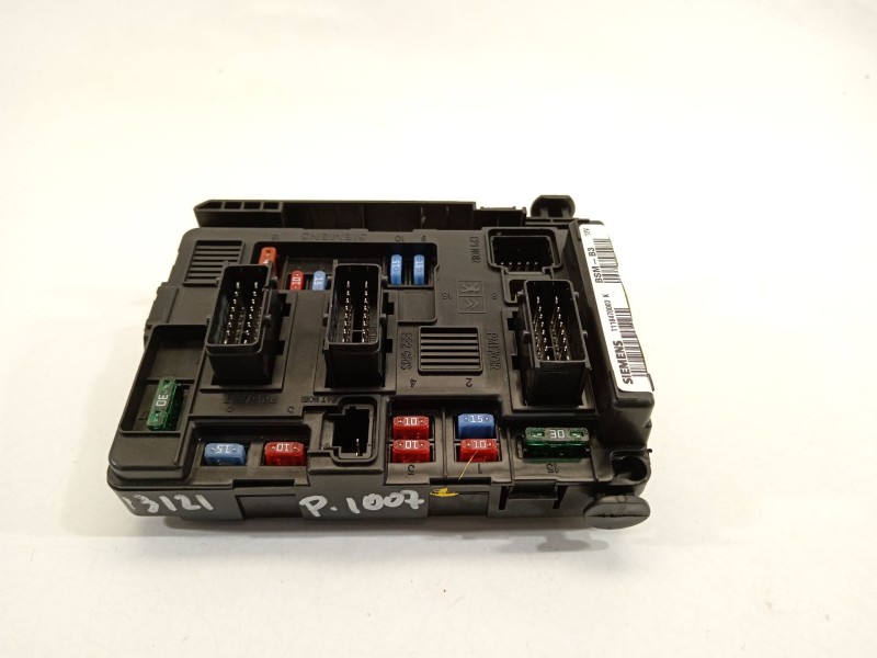 Recambio de caja reles / fusibles para peugeot 1007 sport referencia OEM IAM 9650618480  BSMB3