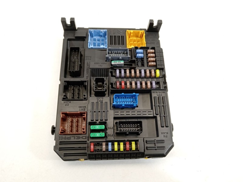 Recambio de caja reles / fusibles para citroën c3 elle referencia OEM IAM 9819851280  BSIEL3CEM00