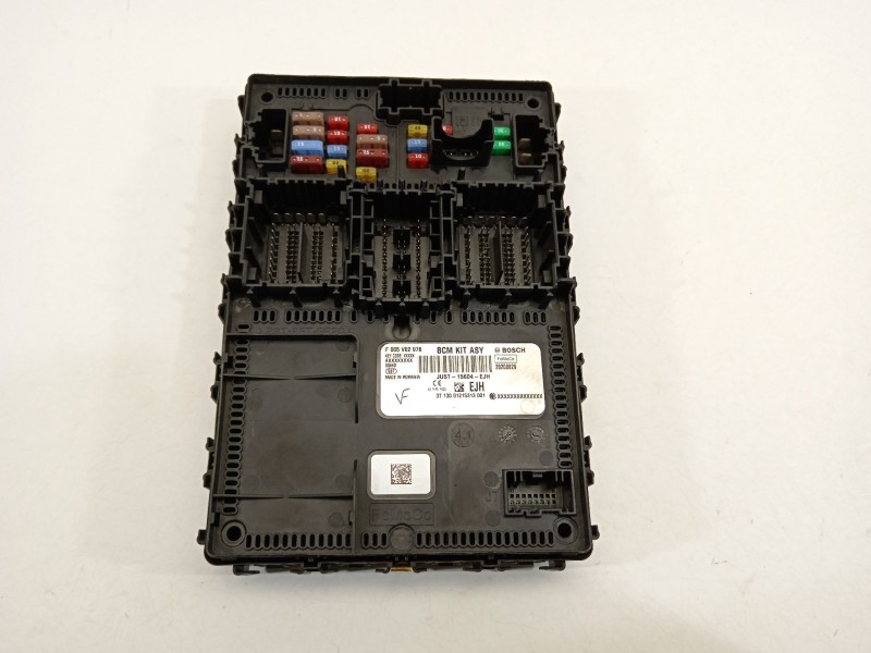 Recambio de caja reles / fusibles para ford ecosport (cr6) titanium referencia OEM IAM JU5T15604EJH 20200829 F005V02978